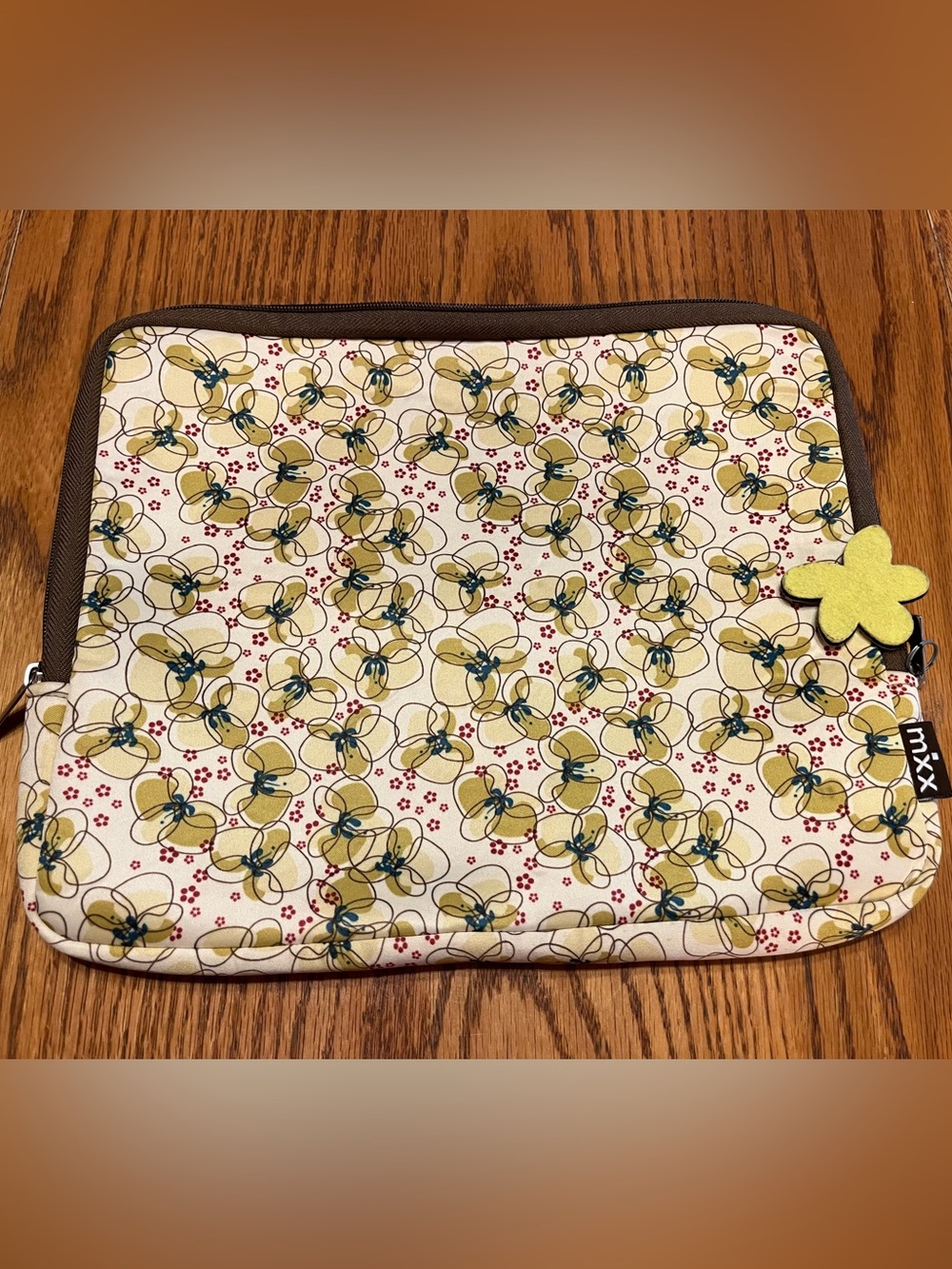 Floral Tablet Sleeve in Cream and Brown with Yellow Accent